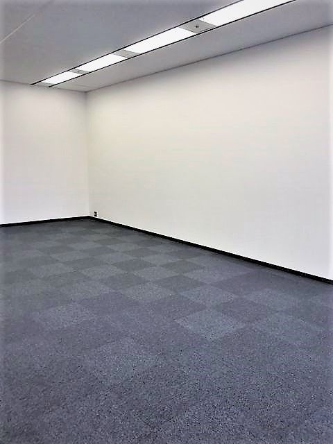 朝日生命松山南堀端ビル4.jpg