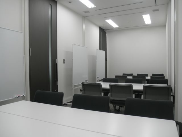 クロスオフィス渋谷Medio会議室.JPG