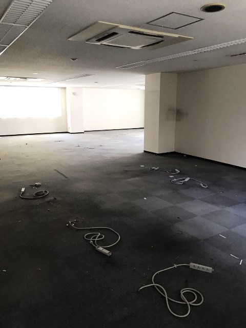 ロクバイビル (25).jpg