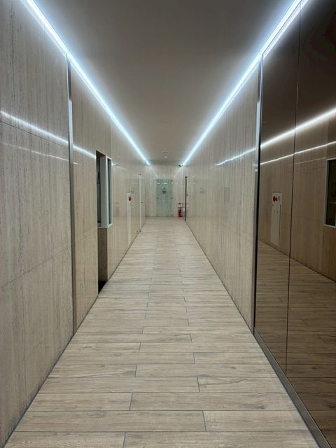 山本ビル (2).jpg