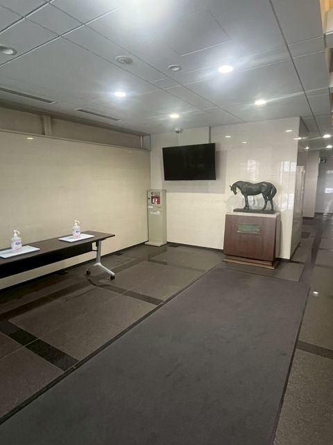 馬事畜産会館 (2).jpg