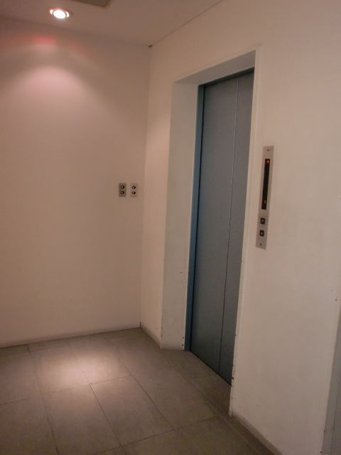心斎橋燕京ビル (1).jpg