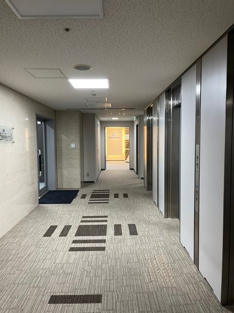 京阪神淀屋橋 (7).jpg