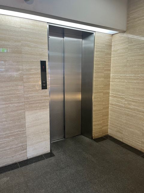 六本木トリニティビル4.jpg