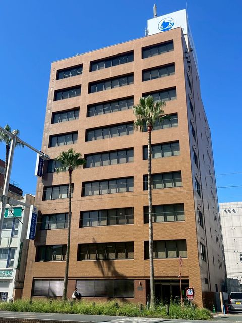 ジブラルタ生命高知ビル1.jpg