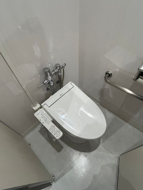 ジブラルタ生命近江八幡ビル (5).jpg