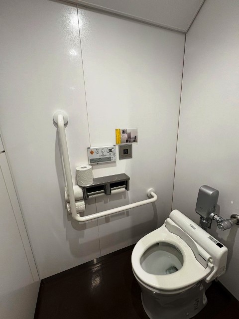 朝日生命博多駅前ビル (1).jpg